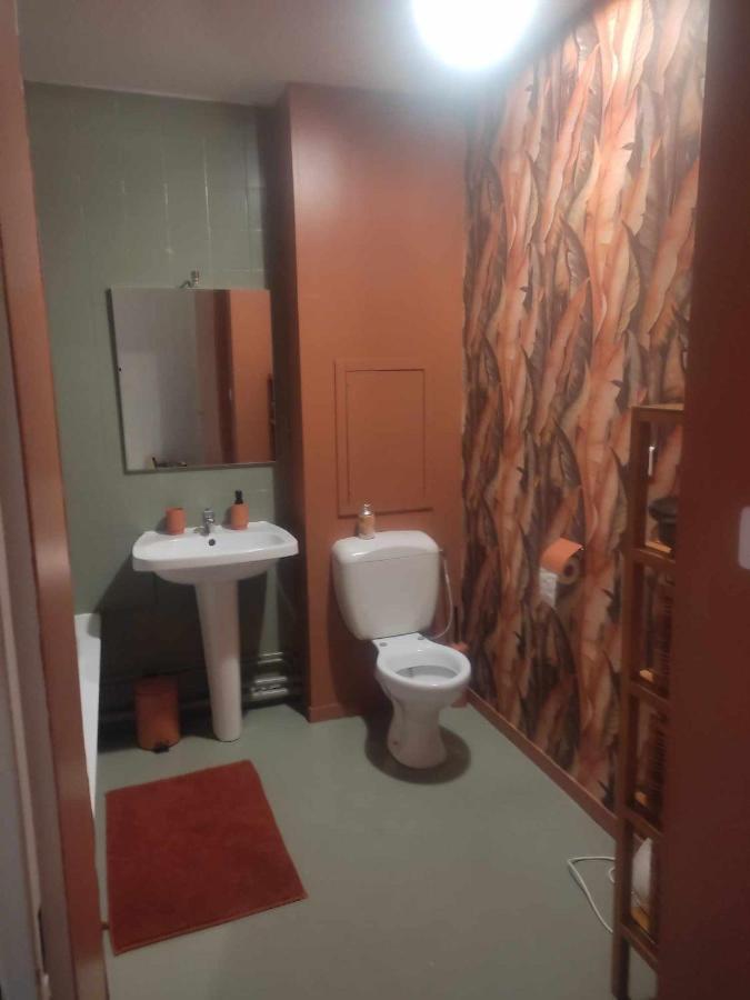 Jad'Iss Apartment L'Isle-d'Abeau Ngoại thất bức ảnh